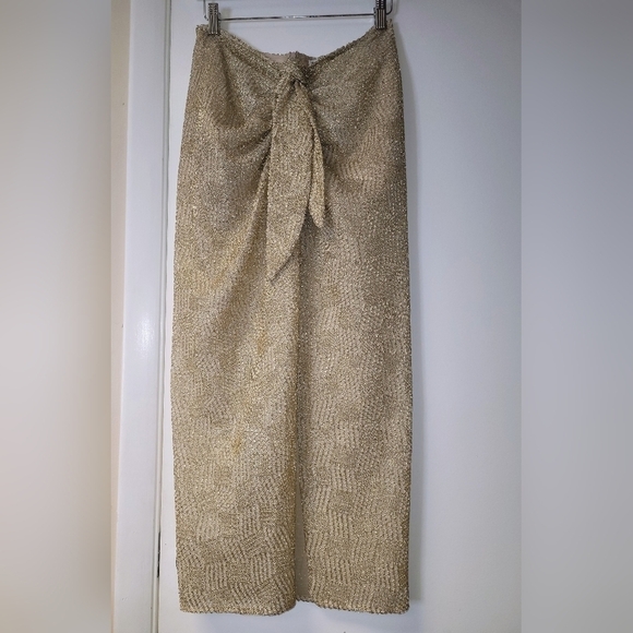 ZARA HIGH-WAISTED MIDI SKIRT FRONT KNOT METALLIC GOLD CROCHET LACE SIZE S - Picture 9 of 16